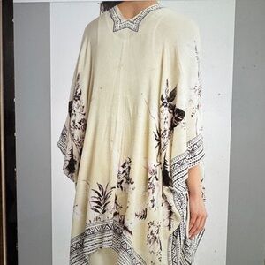 Floral Patterned Kimono